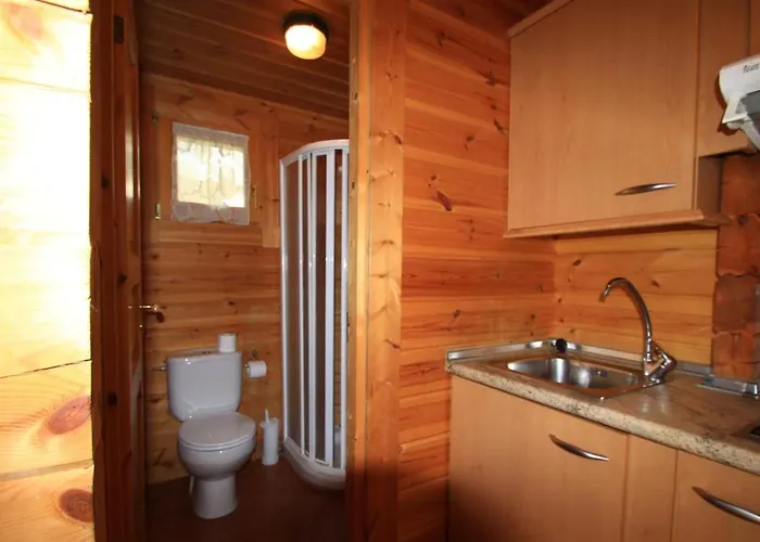 Hotell Hotel, Y Víu